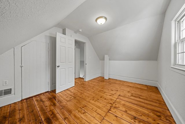85 Kinsman Street, Lowell, MA 01852