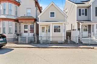 85 Kinsman Street, Lowell, MA 01852
