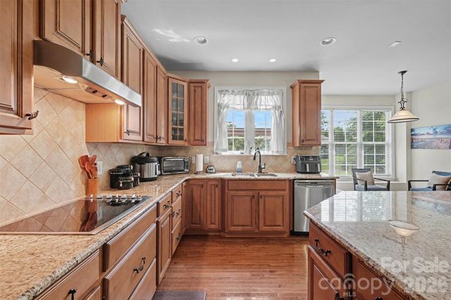 1008 Hawker Road, Matthews, NC 28104