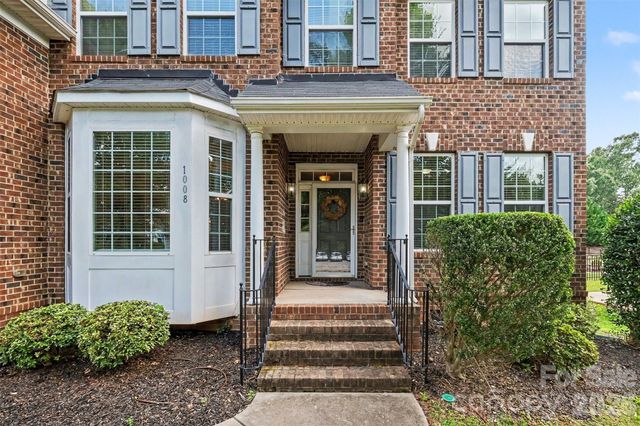 1008 Hawker Road, Matthews, NC 28104