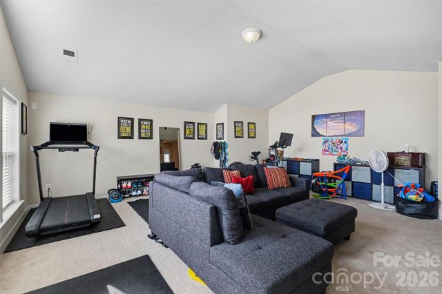 1008 Hawker Road, Matthews, NC 28104