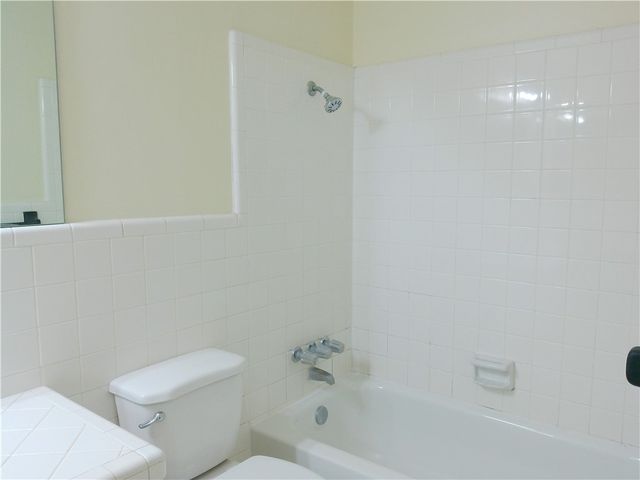 4610 Donegal Dr, Corpus Christi, TX 78413