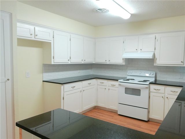 4610 Donegal Dr, Corpus Christi, TX 78413