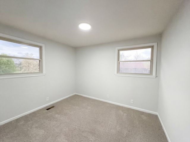 823 Apple Valley Rd, Madison, TN 37115