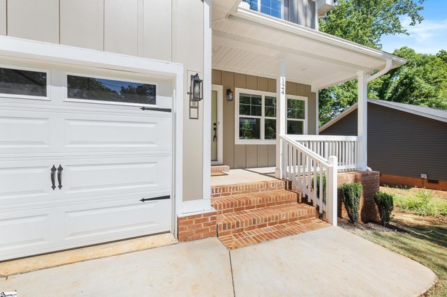 124 Cashmere Drive, Greenville, SC 29605