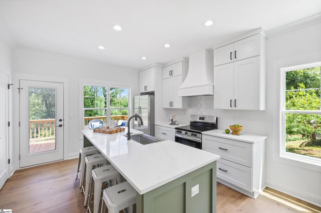 124 Cashmere Drive, Greenville, SC 29605