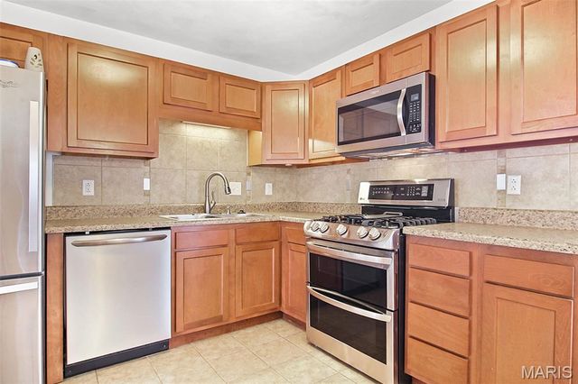 3304 Wilshire Drive, Granite City, IL 62040