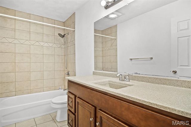 3304 Wilshire Drive, Granite City, IL 62040