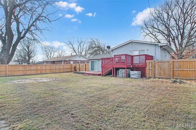 3304 Wilshire Drive, Granite City, IL 62040