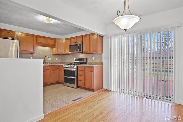 3304 Wilshire Drive, Granite City, IL 62040