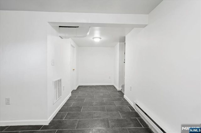 33 Dupont Place, Irvington, NJ 07111