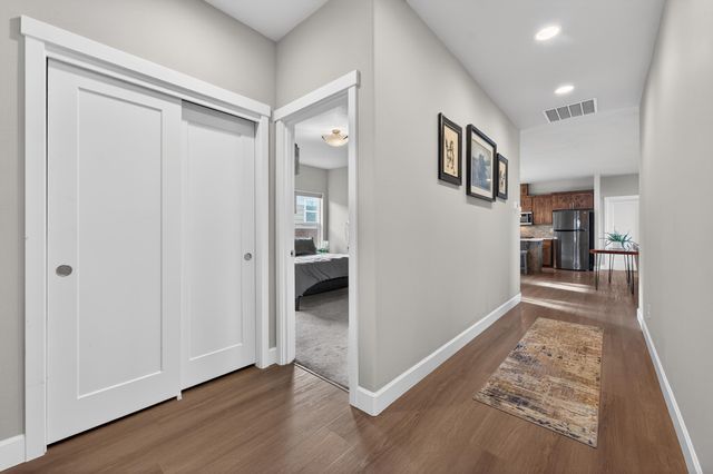 559 NW Rimrock Court, Redmond, OR 97756