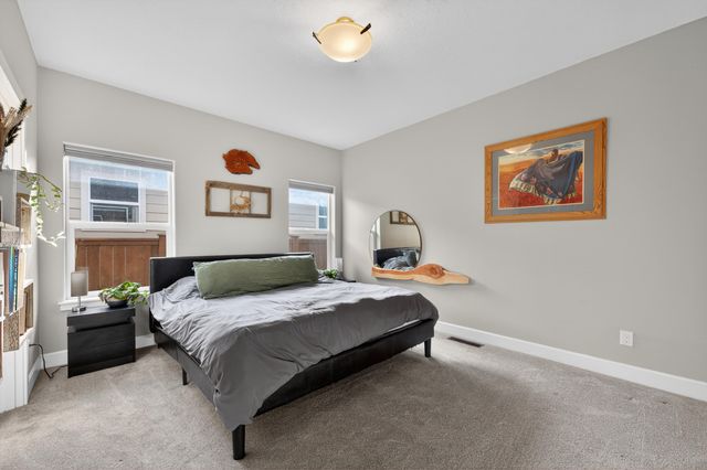 559 NW Rimrock Court, Redmond, OR 97756