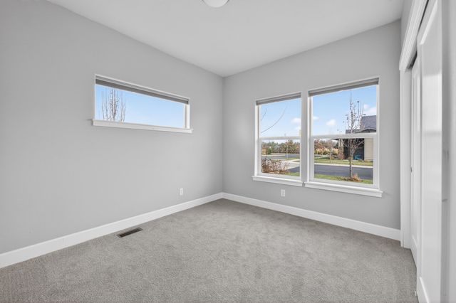 559 NW Rimrock Court, Redmond, OR 97756