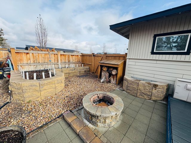 559 NW Rimrock Court, Redmond, OR 97756