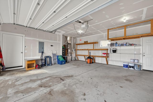 559 NW Rimrock Court, Redmond, OR 97756