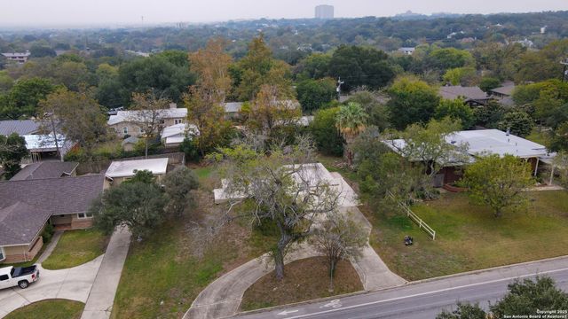 532 Rittiman, Terrell Hills, TX 78209