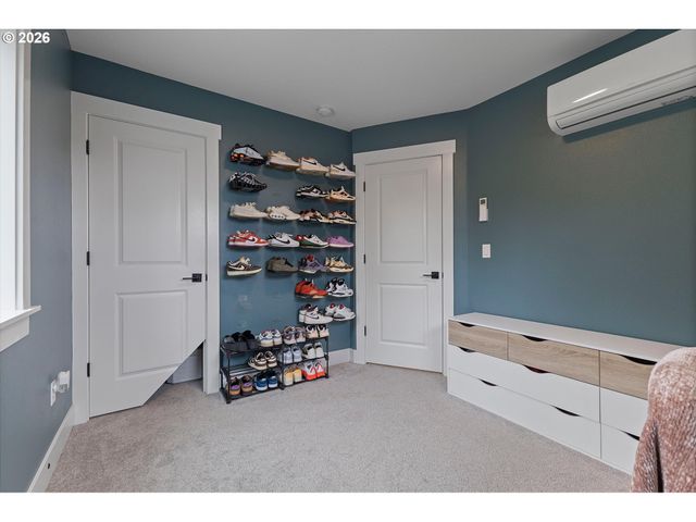 8838 N Drummond Ave, Portland, OR 97217