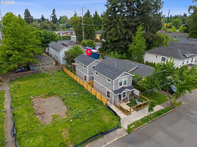 8838 N Drummond Ave, Portland, OR 97217