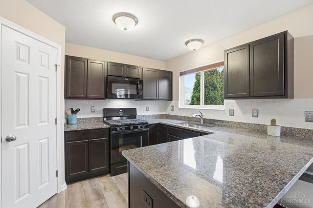 4264 Hunting Hawk Drive, Turtle Creek Twp, OH 45036