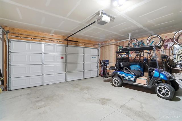 4264 Hunting Hawk Drive, Turtle Creek Twp, OH 45036