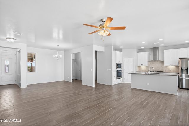 6736 E VAQUERO Circle, Hereford, AZ 85615