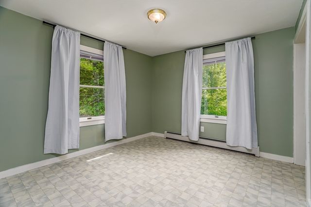 100 Stone Bridge Rd, Templeton, MA 01468