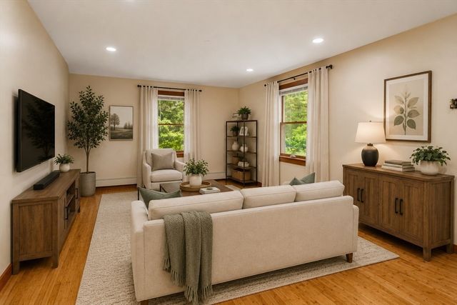 100 Stone Bridge Rd, Templeton, MA 01468