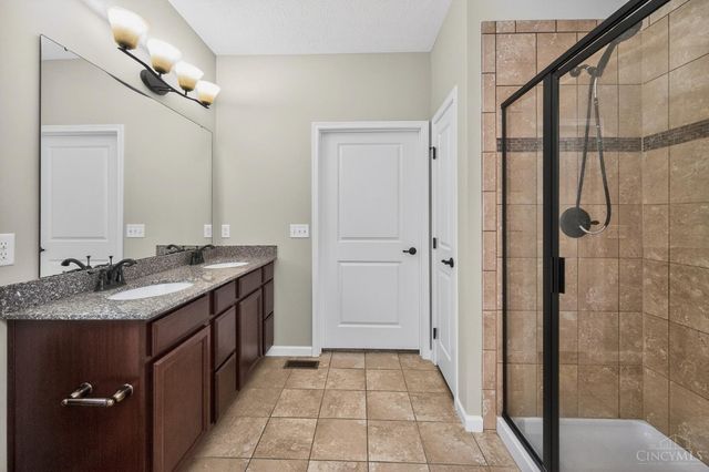 3414 Hidden Falls Court, Deerfield Twp., OH 45039