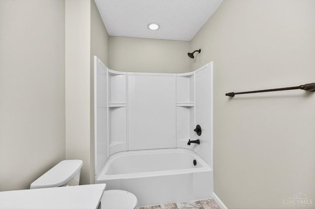 3414 Hidden Falls Court, Deerfield Twp., OH 45039