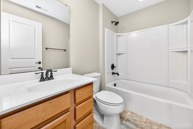 3414 Hidden Falls Court, Deerfield Twp., OH 45039