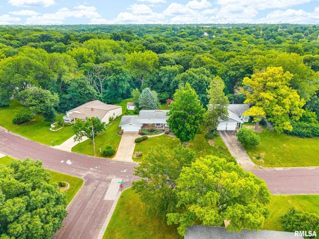 6314 N ROBINWOOD Drive, Peoria, IL 61614