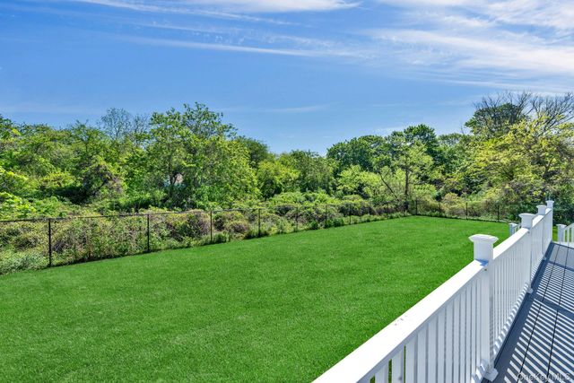 380 Clark Road, Southold, NY 11971