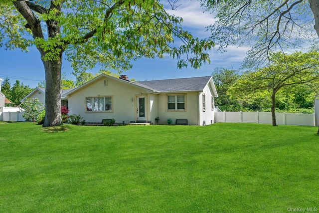 380 Clark Road, Southold, NY 11971