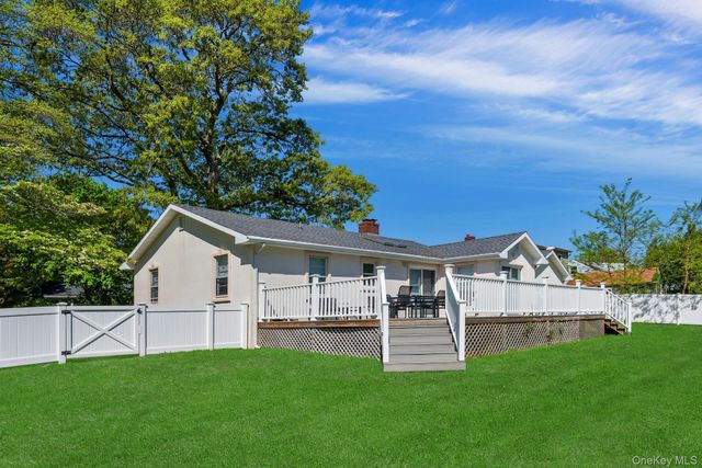 380 Clark Road, Southold, NY 11971