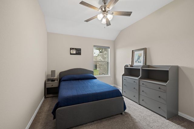 608 Roaming DR, Hutto, TX 78634