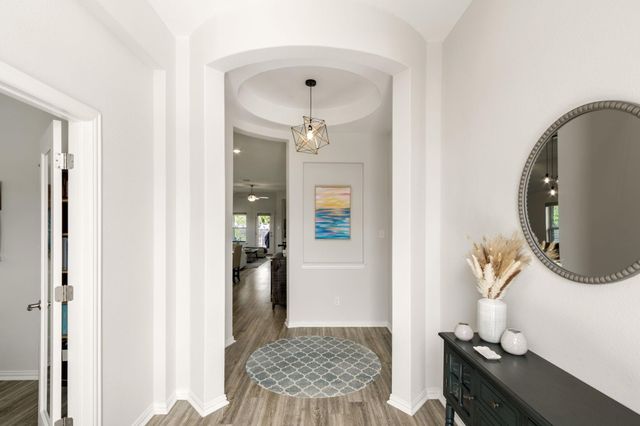 608 Roaming DR, Hutto, TX 78634