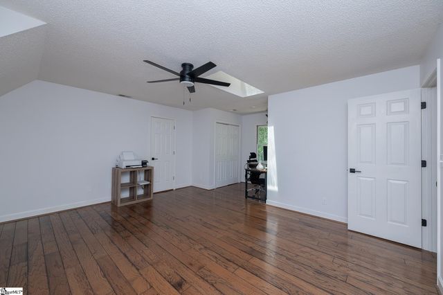 206 Mountain Crest Drive, Taylors, SC 29687