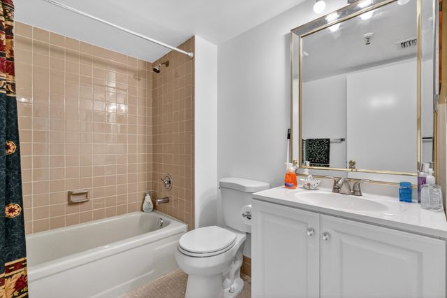 14575 Bonaire Boulevard 605, Delray Beach, FL 33446