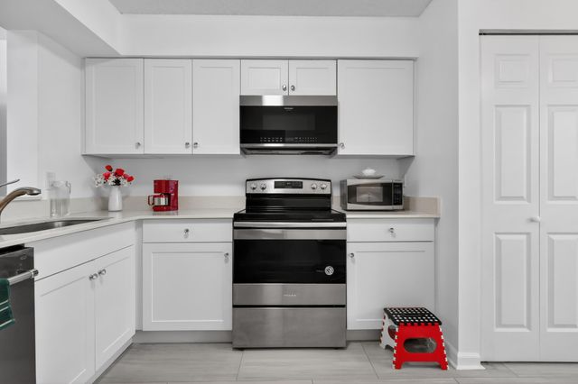 14575 Bonaire Boulevard 605, Delray Beach, FL 33446