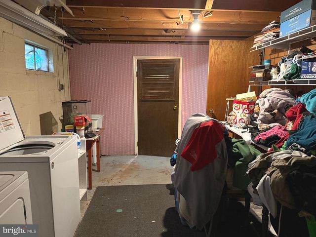 446 N NYES ROAD, Harrisburg, PA 17112