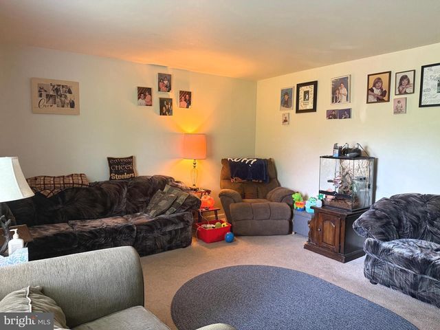 446 N NYES ROAD, Harrisburg, PA 17112