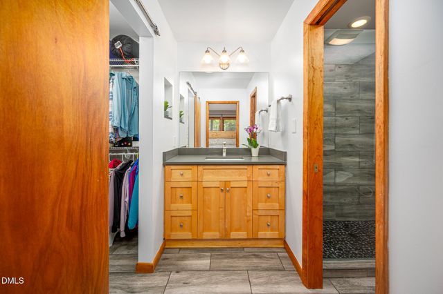 1020 Burning Tree Drive, Chapel Hill, NC 27517