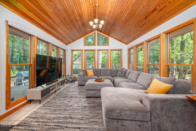 1020 Burning Tree Drive, Chapel Hill, NC 27517