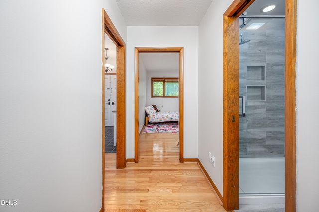 1020 Burning Tree Drive, Chapel Hill, NC 27517