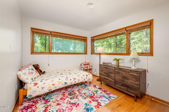 1020 Burning Tree Drive, Chapel Hill, NC 27517