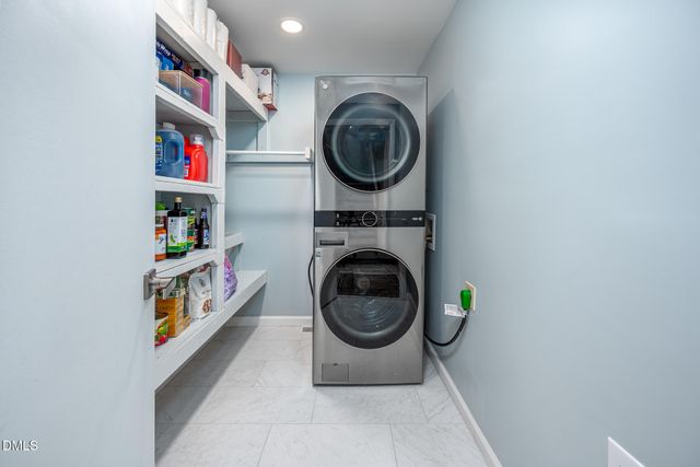 1020 Burning Tree Drive, Chapel Hill, NC 27517