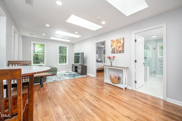 1020 Burning Tree Drive, Chapel Hill, NC 27517