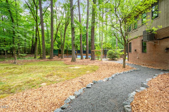 1020 Burning Tree Drive, Chapel Hill, NC 27517