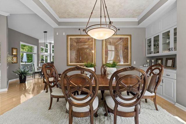 6985 Howard Lane, Eden Prairie, MN 55346